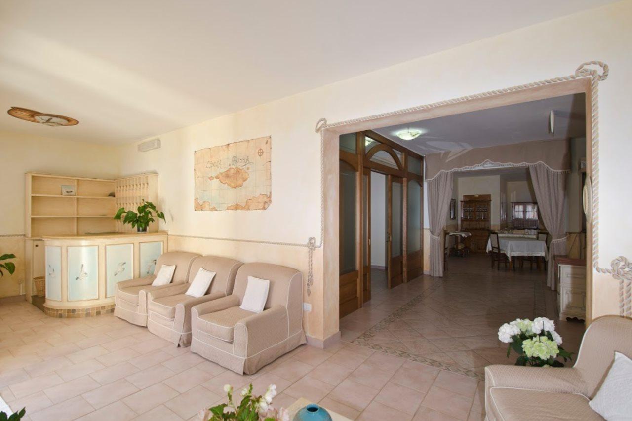 A.I.R. Hotel Gabbiano Isola Rossa Exterior photo