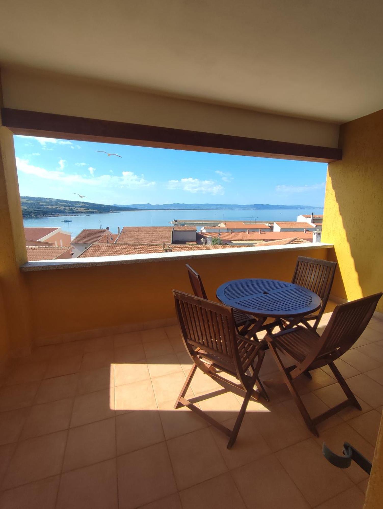 A.I.R. Hotel Gabbiano Isola Rossa Exterior photo